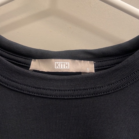Kith Women’s Black Long Sleeve Crop Top size Small - Picture 3 of 8